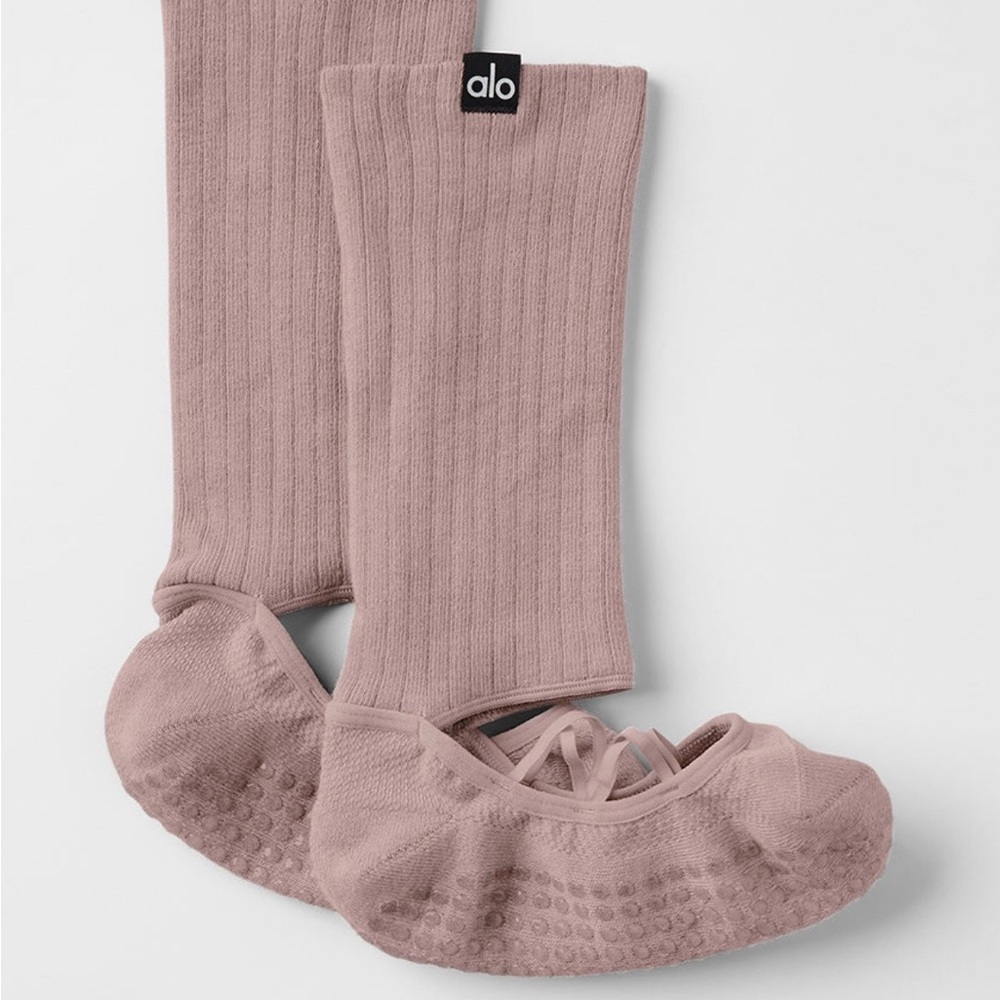 ALO Yoga Women’s Yoga Socks